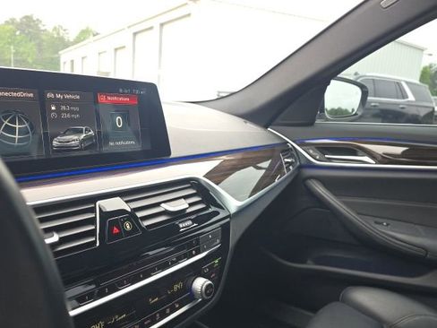 Used 2019 BMW 530i RWD image 23