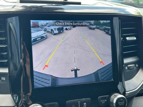 Used 2022 RAM 2500 Laramie w/ Night Edition AWD/4WD image 39