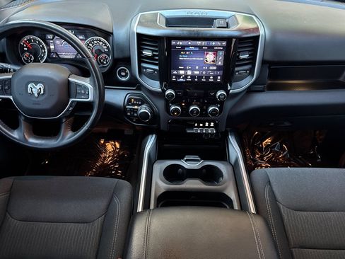 Used 2022 RAM 1500 Big Horn AWD/4WD image 15