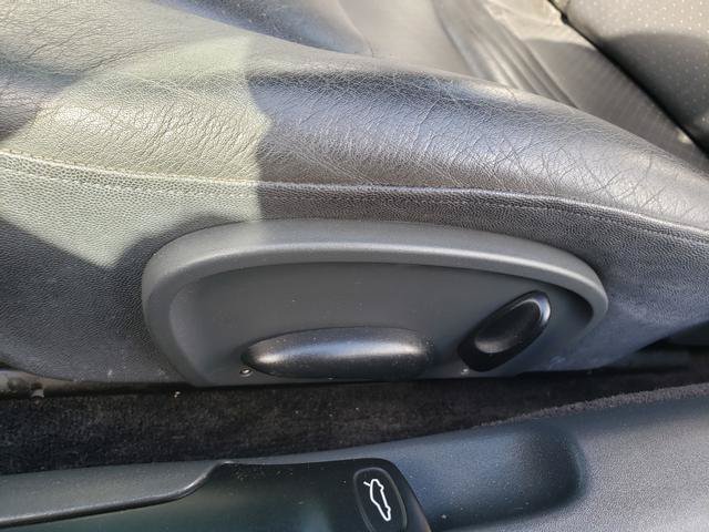 Used 1997 Porsche Boxster RWD image 18