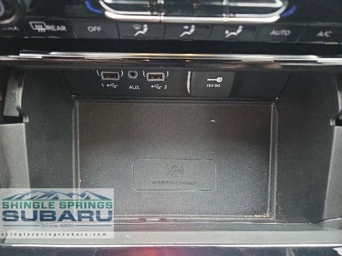 Used 2024 Jeep Grand Cherokee Altitude AWD/4WD image 39
