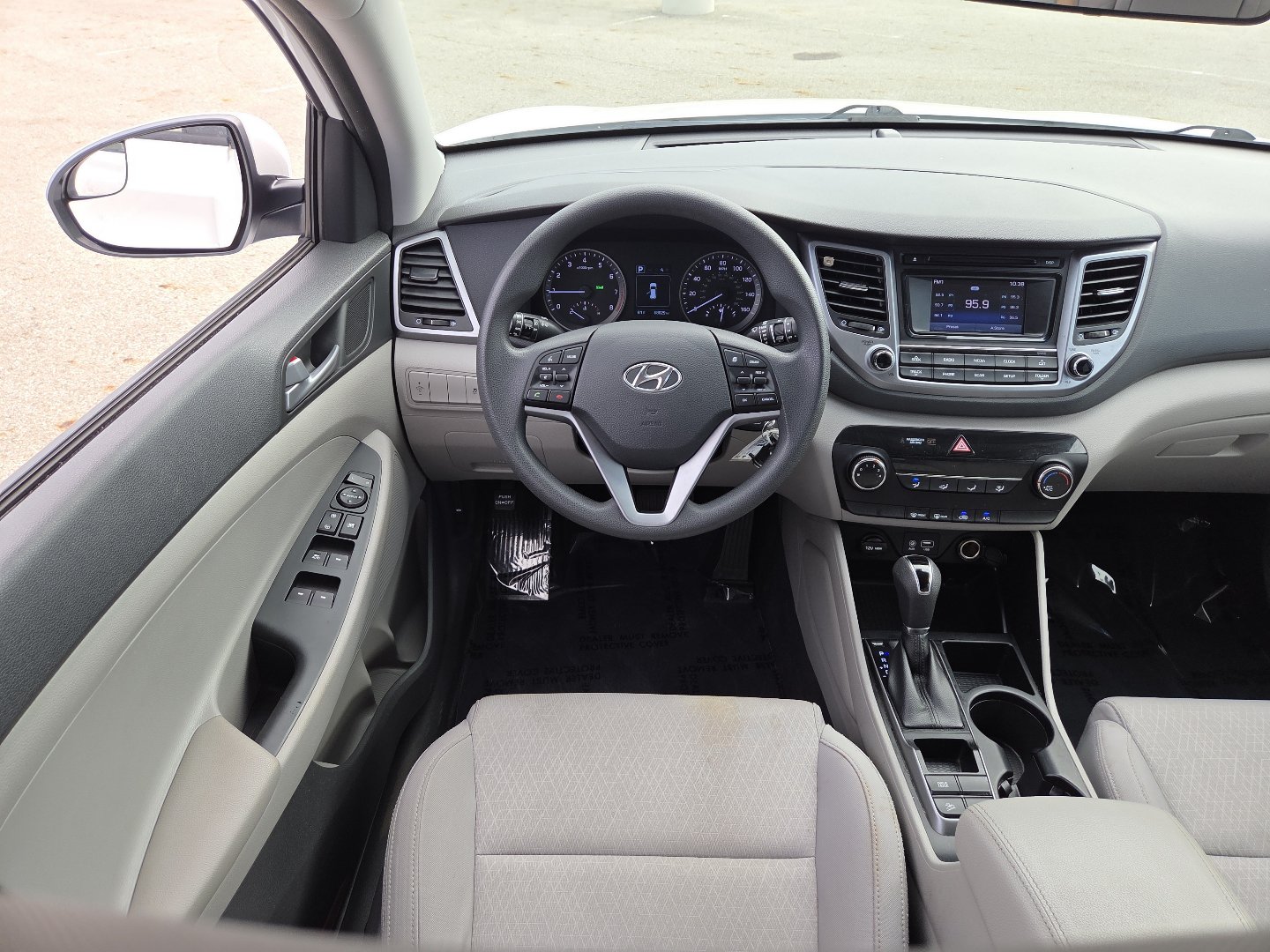 Used 2017 Hyundai Tucson SE w/ SE Popular Package 02 FWD image 23
