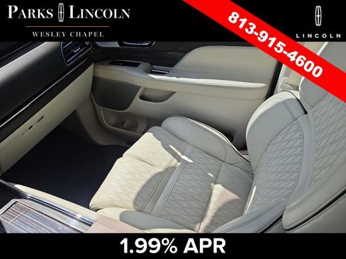 Used 2020 Lincoln Navigator Black Label w/ Cargo Convenience Package AWD/4WD image 14