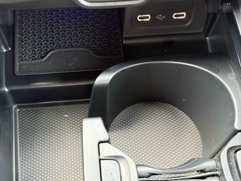 Certified 2025 Mercedes-Benz C 300 4MATIC Sedan image 28