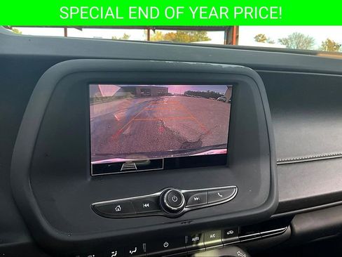 Used 2021 Chevrolet Camaro LT w/ RS Package image 13