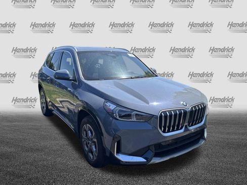 Used 2025 BMW X1 xDrive28i image 2
