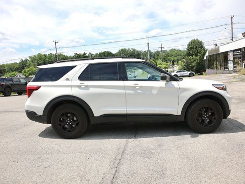Used 2022 Ford Explorer Timberline AWD/4WD image 8