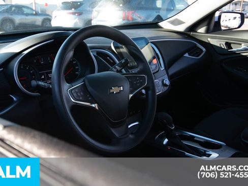 Used 2023 Chevrolet Malibu LT image 6