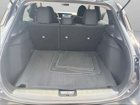 Used 2025 Nissan Kicks SV w/ SV Premium Package AWD/4WD image 19