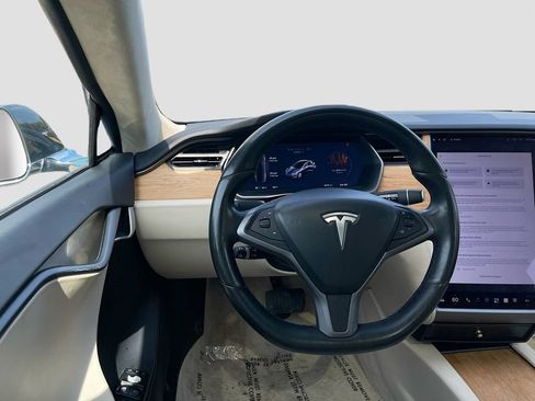 Used 2018 Tesla Model S 75D AWD/4WD image 22