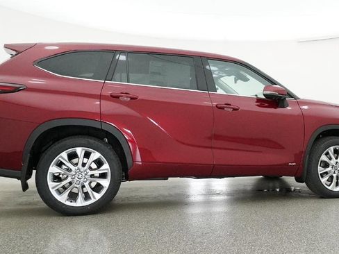 New 2026 Toyota Highlander Limited AWD/4WD image 47
