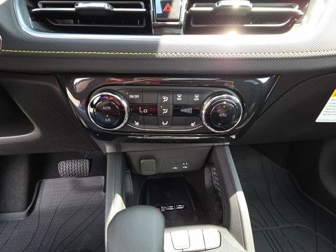 New 2026 Chevrolet TrailBlazer ACTIV w/ Convenience Package FWD image 23