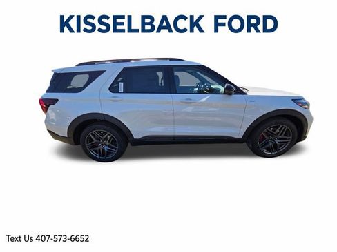 New 2026 Ford Explorer ST-Line w/ ST-Line Street Pack image 2