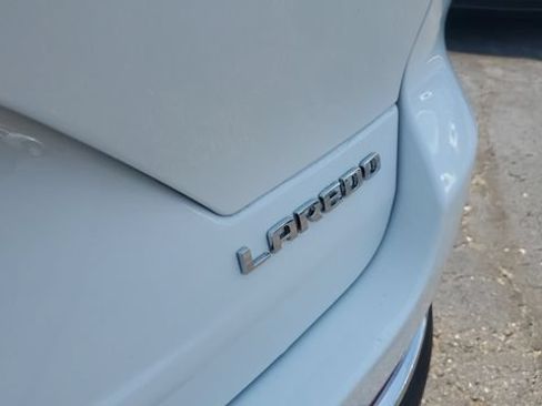 Used 2023 Jeep Grand Cherokee Laredo w/ Luxury Tech Group I AWD/4WD image 28