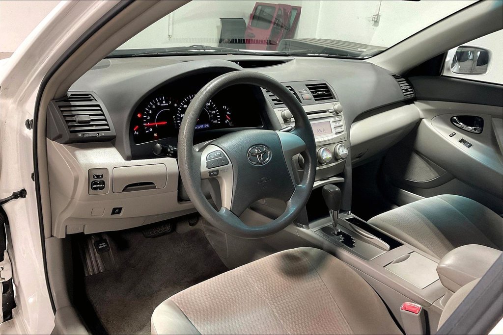 Used 2011 Toyota Camry FWD image 16