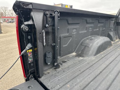 Used 2023 Chevrolet Silverado 3500 High Country w/ Z71 Off-Road Package image 33