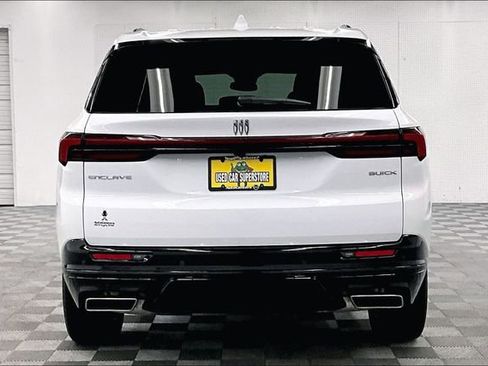Used 2025 Buick Enclave Sport Touring image 5