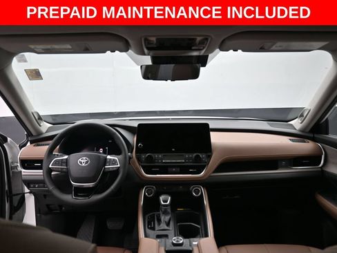 Certified 2026 Toyota Grand Highlander AWD image 28
