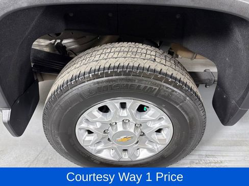 Used 2022 Chevrolet Silverado 2500 LTZ w/ Gooseneck/5TH Wheel Package AWD/4WD image 9