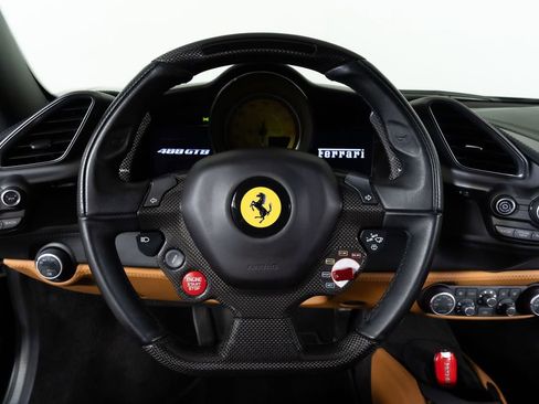 Used 2017 Ferrari 488 GTB RWD image 26