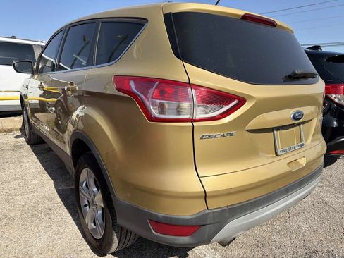 Used 2014 Ford Escape SE FWD image 4