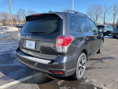 Used 2018 Subaru Forester 2.5i Premium image 5