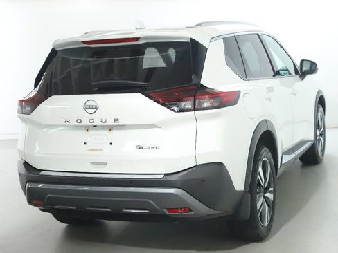 Certified 2023 Nissan Rogue SL AWD/4WD image 47