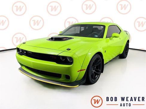 Used 2023 Dodge Challenger R/T Scat Pack RWD image 3