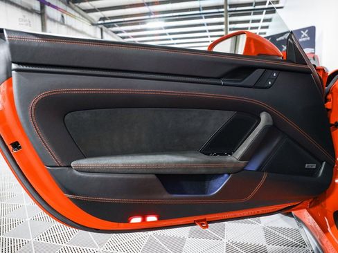 Used 2022 Porsche 911 GT3 image 33