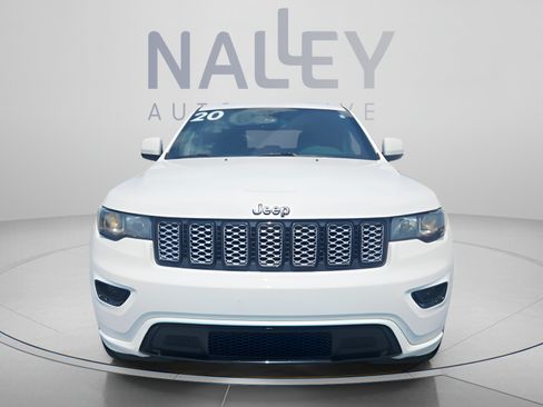 Used 2020 Jeep Grand Cherokee Altitude RWD image 8