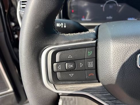 Used 2024 Jeep Wagoneer Series II w/ Rear Seat Video Group 1 AWD/4WD image 22