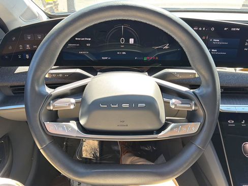 Used 2025 Lucid Air Touring AWD/4WD image 15