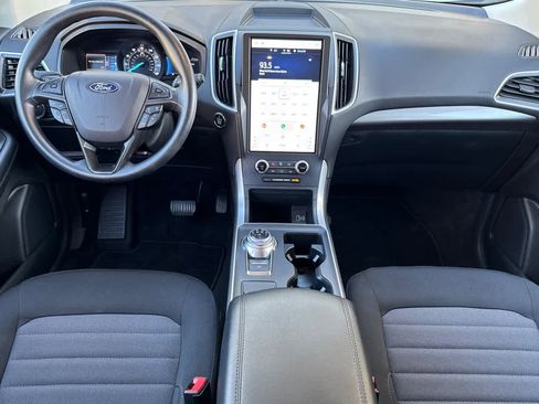 Used 2024 Ford Edge SE w/ Cargo Accessory Package image 14