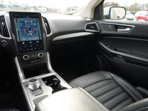 Used 2024 Ford Edge SEL w/ Convenience Package AWD/4WD image 25