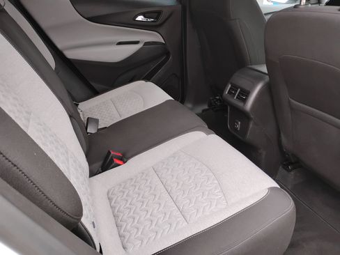 Used 2023 Chevrolet Equinox LS w/ LS Convenience Package image 19