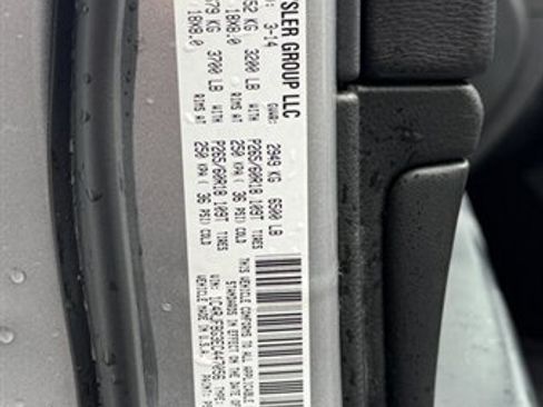 Used 2014 Jeep Grand Cherokee Limited AWD/4WD image 26