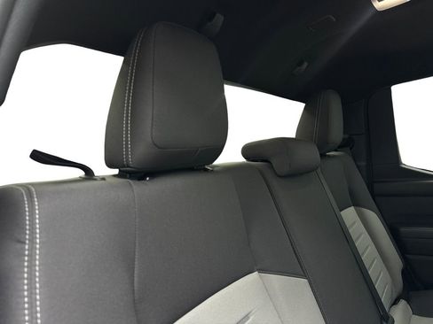 Used 2024 Toyota Tacoma TRD Off-Road AWD/4WD image 41