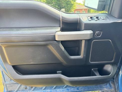 Used 2020 Ford F150 Raptor w/ Equipment Group 802A Luxury AWD/4WD image 18