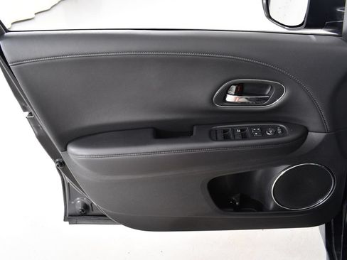Used 2017 Honda HR-V EX-L image 24