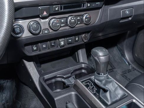 Used 2023 Toyota Tacoma Limited w/ Nightshade Package AWD/4WD image 16