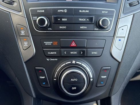 Used 2018 Hyundai Santa Fe Sport 2.0T image 22