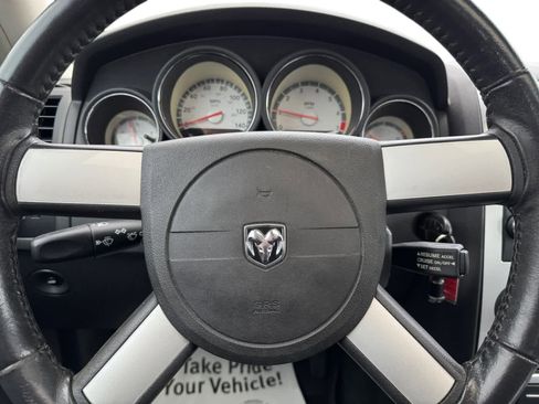 Used 2010 Dodge Charger SXT image 21