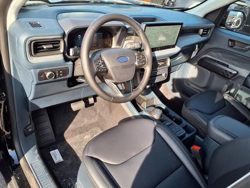 New 2026 Ford Maverick Lariat w/ Black Appearance Package image 10