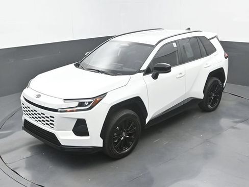 Used 2026 Toyota RAV4 SE AWD/4WD image 30