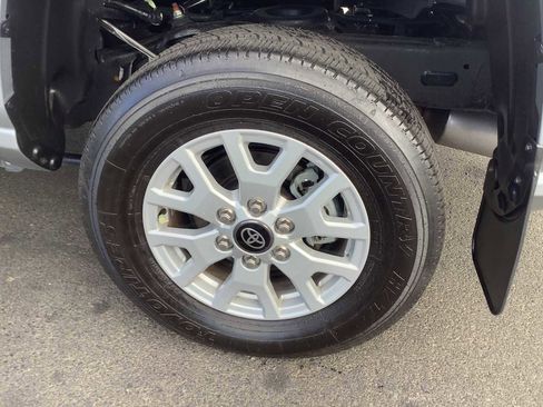 Used 2024 Toyota Tacoma SR5 image 6