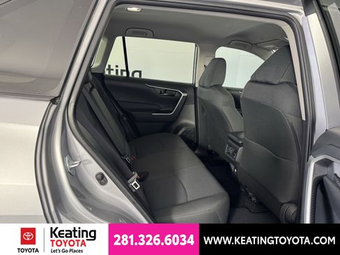 Certified 2025 Toyota RAV4 LE FWD image 20