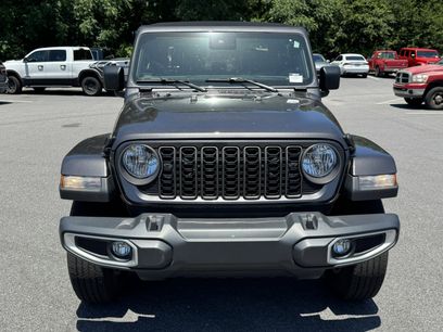 Used 2024 Jeep Gladiator Sport