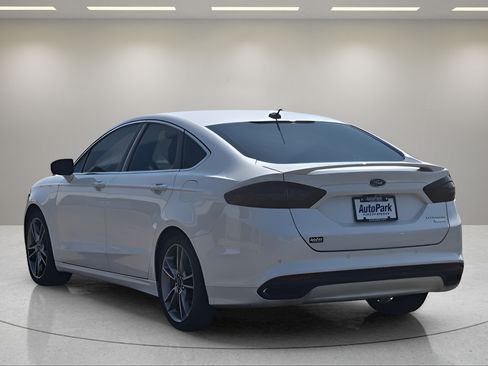 Used 2013 Ford Fusion Titanium FWD image 6