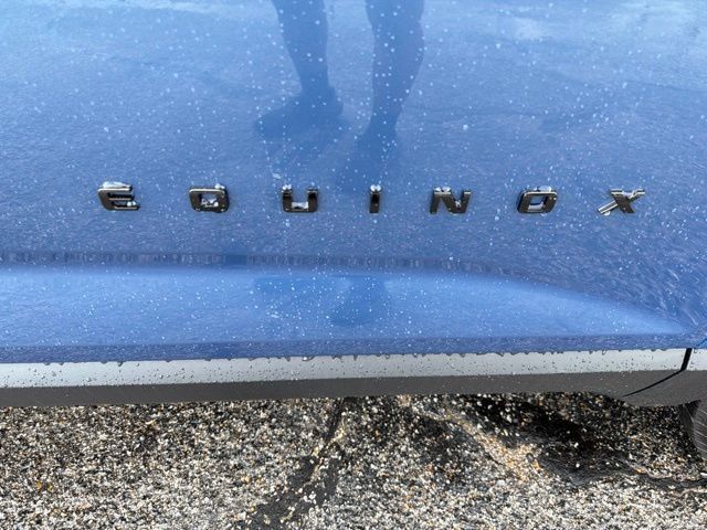 New 2027 Chevrolet Equinox LT w/ Convenience Package II FWD image 16