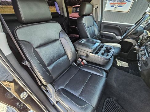 Used 2018 Chevrolet Silverado 1500 LT w/ Texas Edition AWD/4WD image 30
